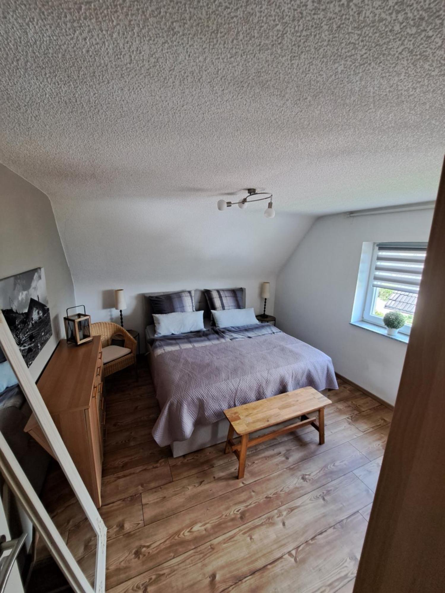 Wunderschoenes 2 Zimmer Apartment Inkl. Parkplatz Asbach  Esterno foto