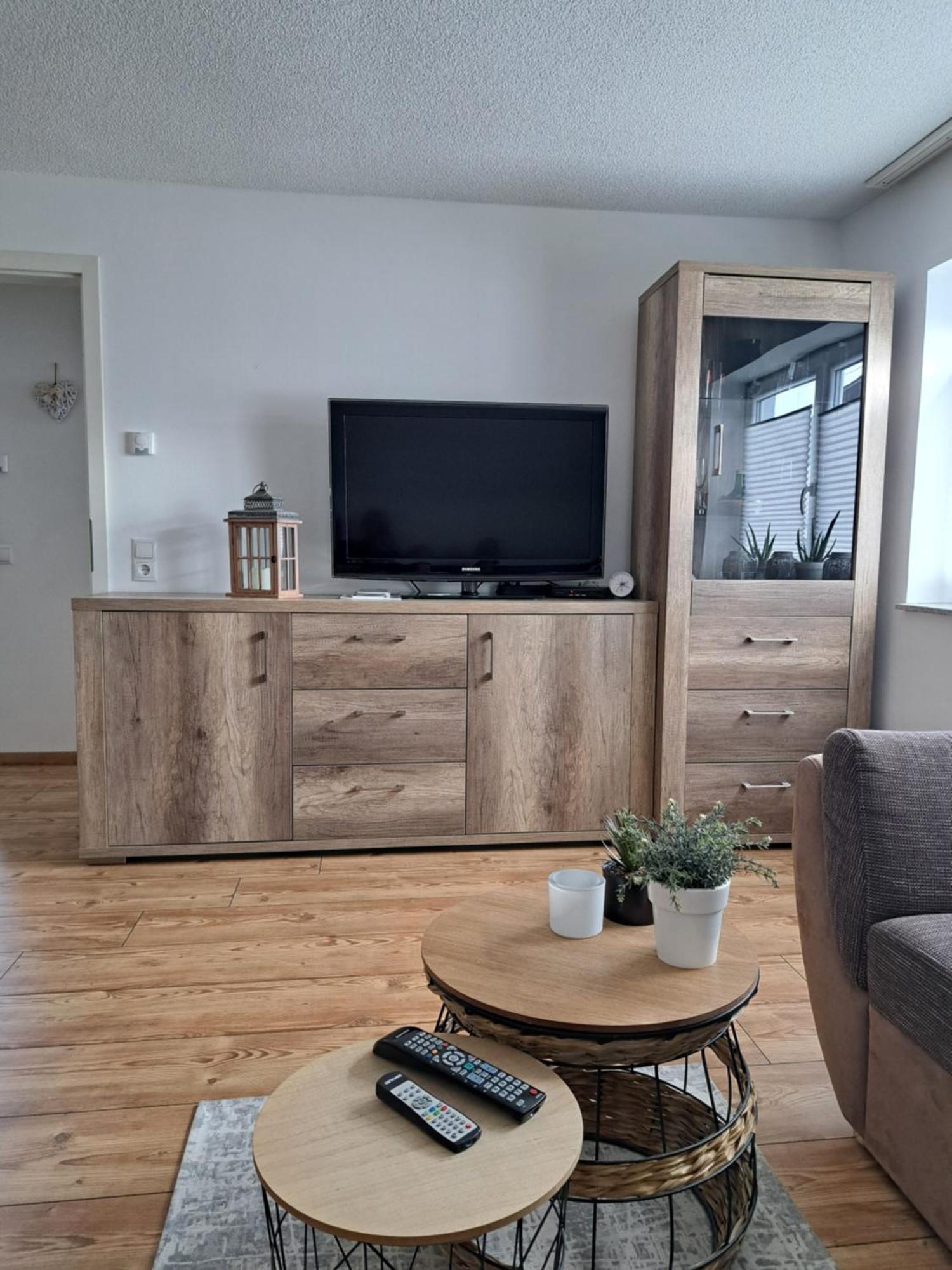 Wunderschoenes 2 Zimmer Apartment Inkl. Parkplatz Asbach  Esterno foto
