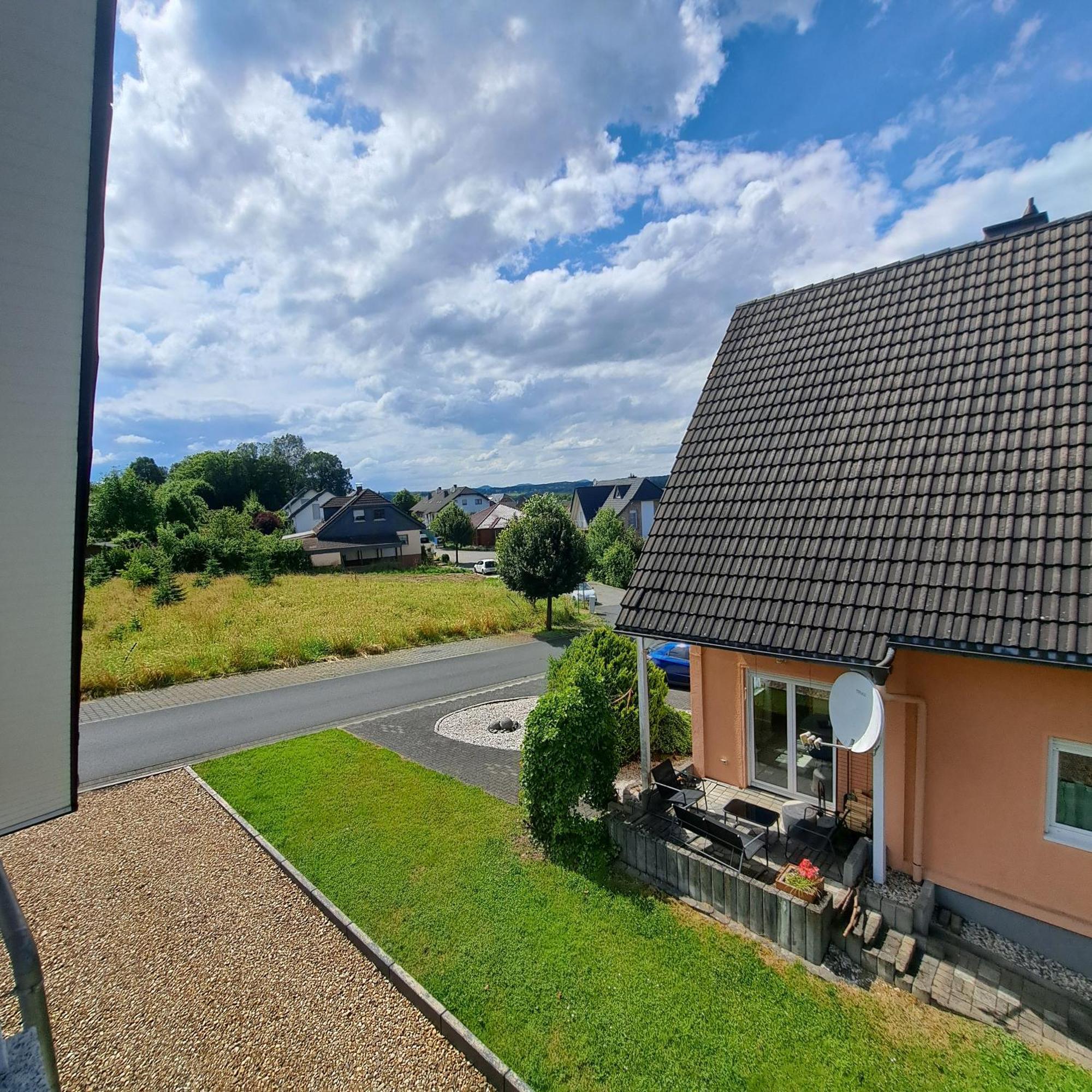 Wunderschoenes 2 Zimmer Apartment Inkl. Parkplatz Asbach  Esterno foto