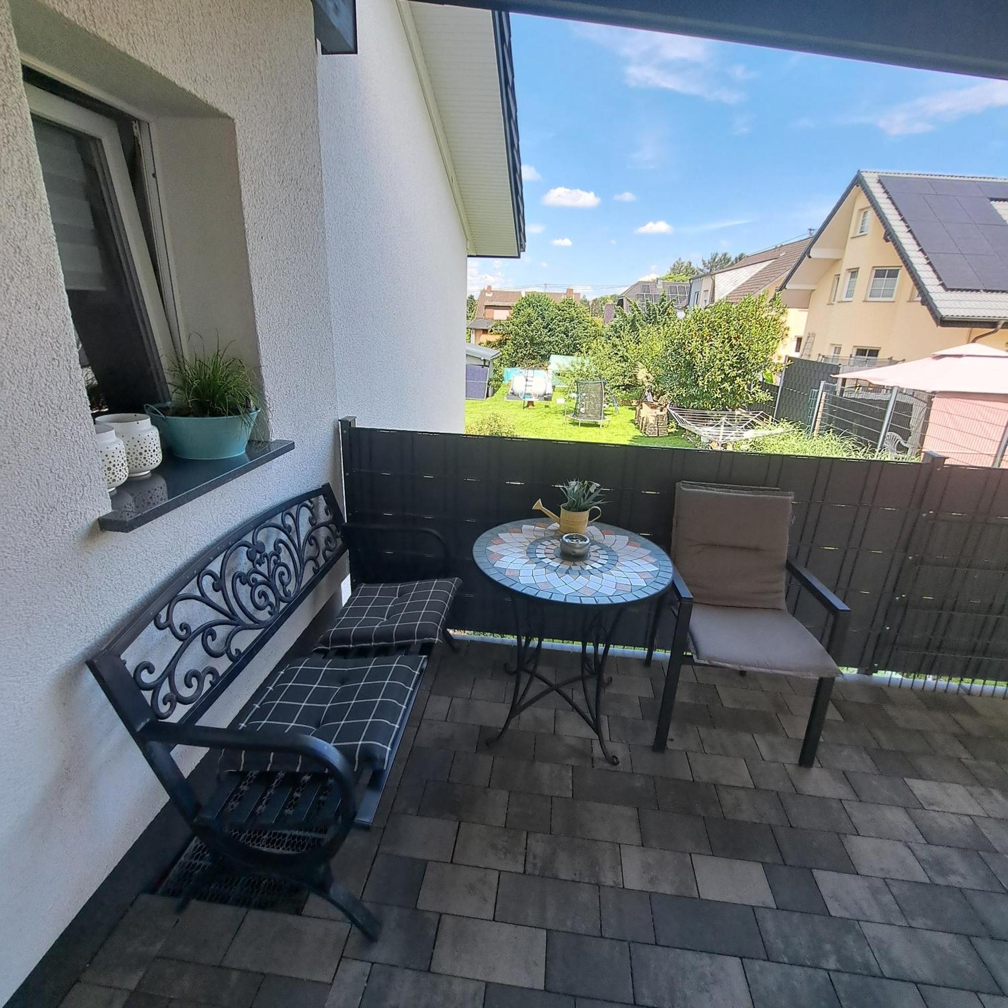Wunderschoenes 2 Zimmer Apartment Inkl. Parkplatz Asbach  Esterno foto