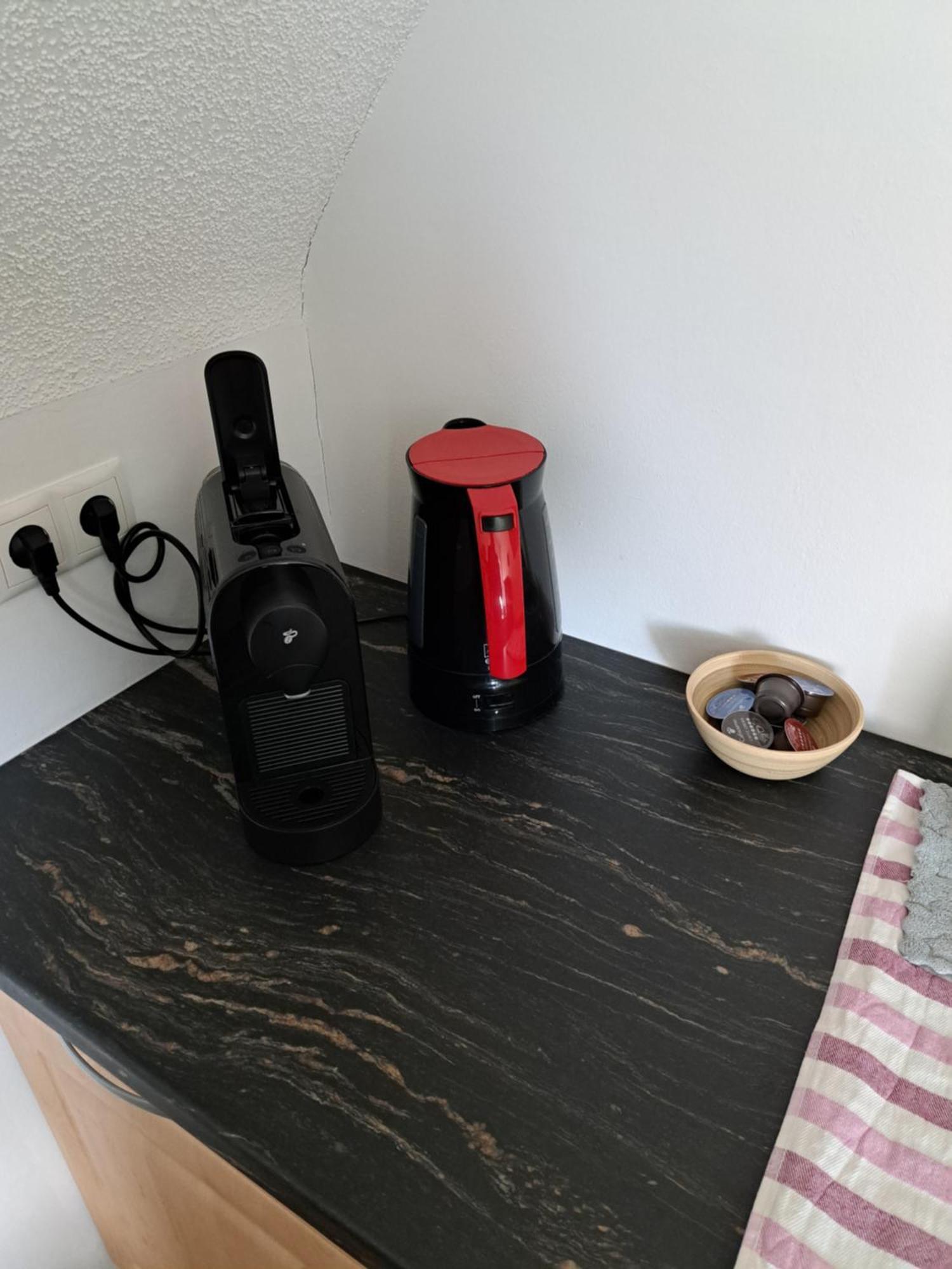Wunderschoenes 2 Zimmer Apartment Inkl. Parkplatz Asbach  Esterno foto
